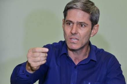 Secretrio Rogers Jarbas afirma que acusados de matar policial vendiam armas pela internet