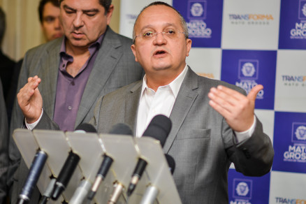 O governador Pedro Taques (PSDB), que viaja  Braslia, para buscar auxlio da Unio