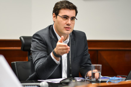 O secretrio de Estado de Fazenda, Seneri Paludo: medidas para incremento de receita