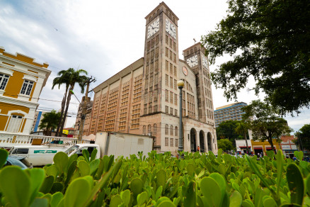 Fachada da Catedral Bas�lica do Senhor Bom Jesus de Cuiab� 