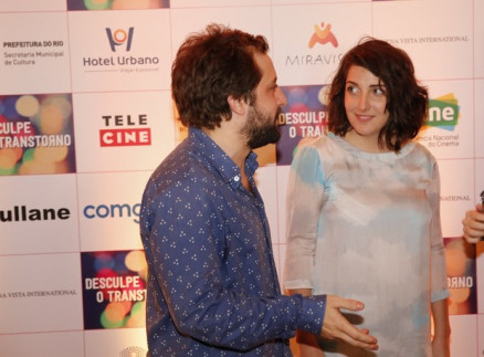 Gregrio Duvivier e Clarice Falco 