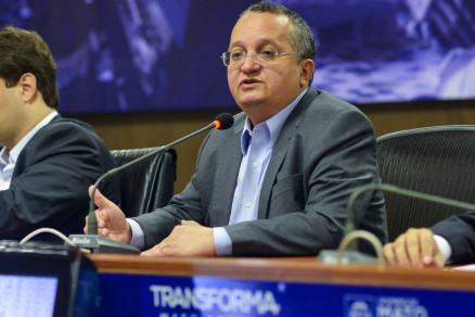 O governador Pedro Taques (PSDB), que realizou o deposito de US$ 32,8 milhes