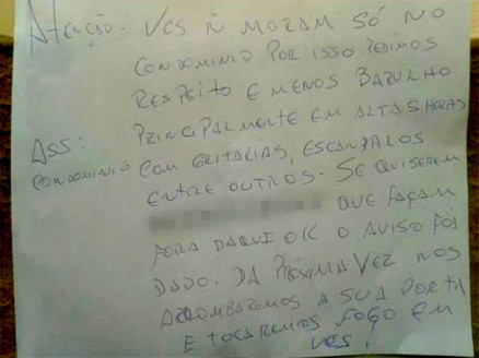 Termos de conotao sexual foram borrados pela reportagem