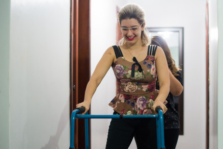  Lorena foi diagnosticada aos 17 anos, com uma doena neurolgica degenerativa rara, chamada Sndrome de Machado Joseph