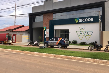 O rapaz preso possui quatro mandados de priso em aberto