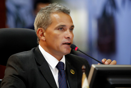 O conselheiro interino do TCE Joo Camargo: aprovao das contas de Taques