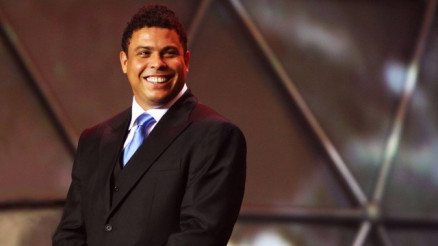 Ronaldo Fenmeno  dono de um verdadeiro imprio