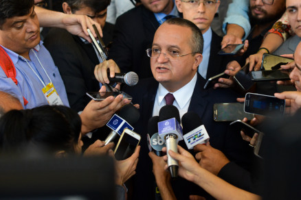 O governador Pedro Taques: encontro com Temer em Braslia