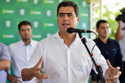 O prefeito de Cuiab Emanuel Pinheiro: atrasos em repasses de obra