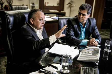 O governador Pedro Taques e o prefeito de Cuiab Emanuel Pinheiro: encontro no Paiagus