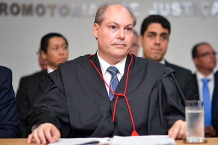 O novo procurador-geral de Justia, Mauro Curvo, que tomou posse nesta manh