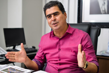 O prefeito de Cuiab Emanuel Pinheiro, que concedeu RGA aos servidores comissionados