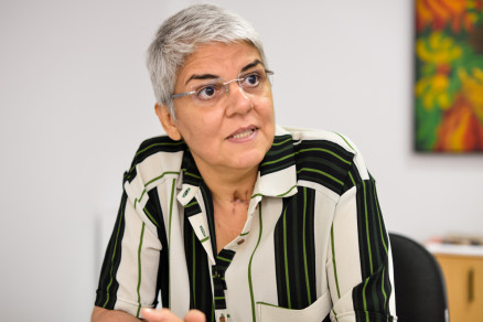 A professora Miryam Serra, reitora da Universidade Federal de Mato Grosso
