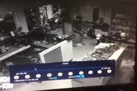 Policial militar prendeu bandido dentro de posto de combustvel