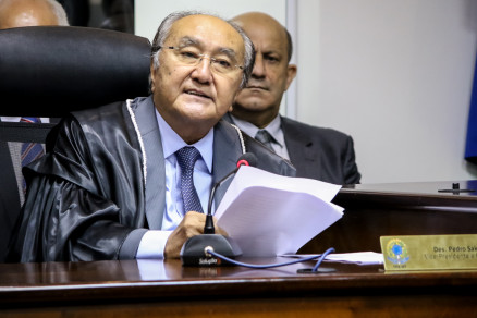 O desembargador Pedro Sakamoto, que assina a deciso 