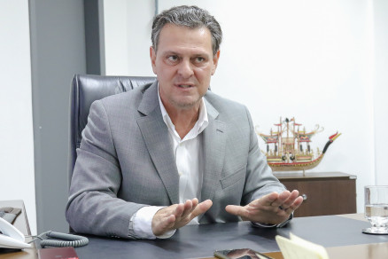 O vice-governador Carlos Fvaro defendeu apurao de esquema de grampos ilegais 