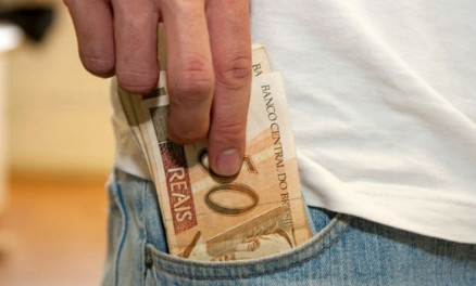 O crdito bancrio para 128.232 contribuintes totaliza R$ 213,4 milhes