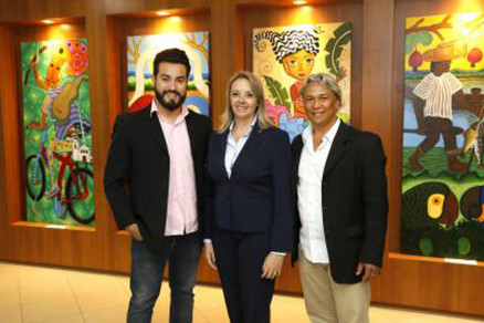 Obras de arte de cacerenses ganham espao na entrada da Presidncia