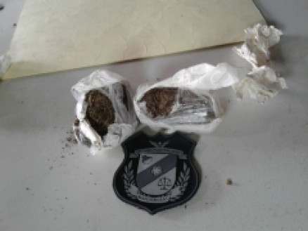 Droga estava escondida nas partes ntimas das mulheres