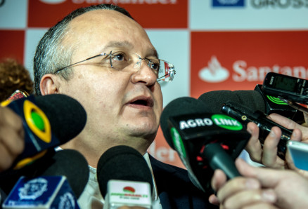 taques fogo amigo