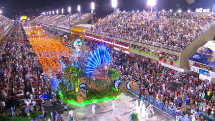 Na nota, a Liesa destaca os benefcios econmicos, financeiros, de gerao e renda, alm da valorizao da imagem da cidade do Rio de Janeiro e do Brasil