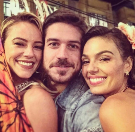 Paolla Oliveira, Marco Pigssi e Isis Oliveira 