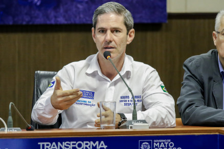 O secretrio Rogers Jarbas, que tambm foi alvo de mandado de priso