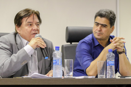 O secretrio Zito Adrien junto ao prefeito Emanuel Pinheiro
