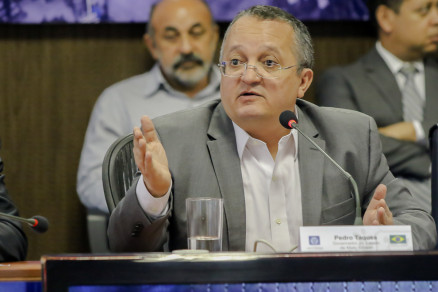O governador Pedro Taques, que voltou a rebater acusaes de empresrio