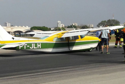 Aeronave fez um pouso for�ado na manh� deste domingo 