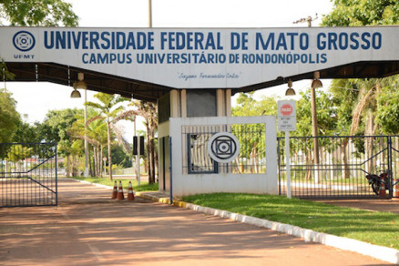 UFMT demitiu professor acusado de filmar aluna em banheiro