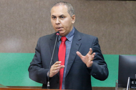 Vereador Dilem�rio Alencar comentou sobre diverg�ncias entre oposi��o