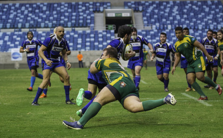 Um jogo histrico por ter sido a primeira vez que a modalidade Rugby pe as chuteiras para correr na Arena Pantanal