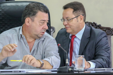 Os deputados Mauro Savi (esq.) e Eduardo Botelho (dir.): alvo de bloqueio de bens