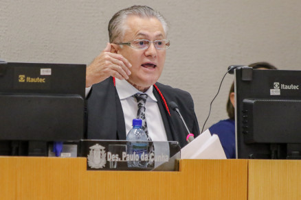O desembargador Orlando Perri, que elaborou voto favorvel a soltura
