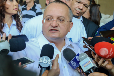 Pedro Taques rebateu cr�ticas feitas por poss�vel advers�rio pol�tico em 2018