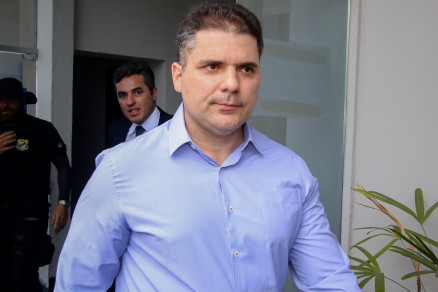 O major Michel Ferronato: sem f�rias em Portugal