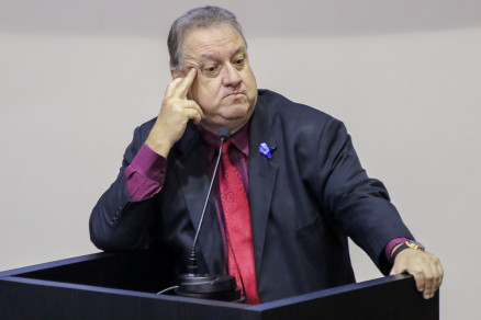 O deputado Romoaldo Jnior, que passou por um cateterismo 