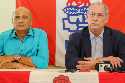 Zeca Viana e Ciro Gomes participaram de conveno do PDT