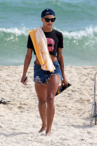 Pabllo Vittar na praia
