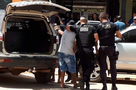 Suspeitos foram presos por uma equipe do Grupo Armado de Resposta R�pida (Garra)