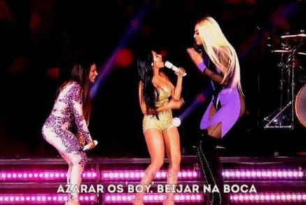 Simone e Simaria e Pabllo Vittar no Festeja Brasil