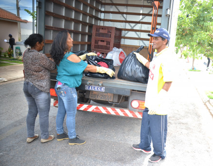 Ao visa promover a educao ambiental 