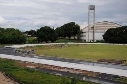O material, cuja importao foi realizada pela Fundao Uniselva, chegou a Cuiab em quatro caminhes