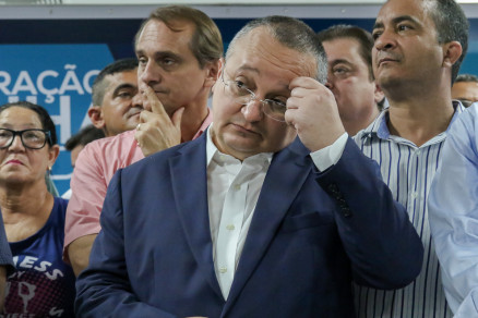 O governador Pedro Taques, alvo de um pedido de impeachment por parte de sindicato