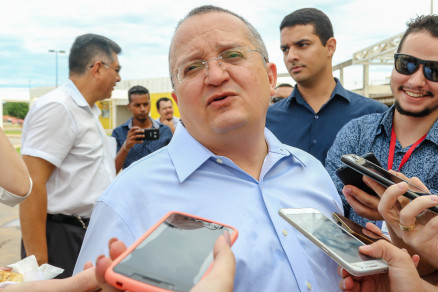 O governador Pedro Taques,que pode ter contas de gesto bloqueadas