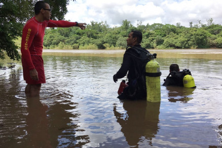 Corpo de Bombeiros faz buscas nesta quarta-feira (21), em rio de MT