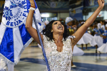 Integrante da Escola de Samba Beija-Flor, vencedora do Carnaval