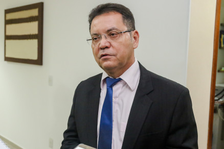 O presidente da Assembleia, Eduardo Botelho, que foi mantido no cargo