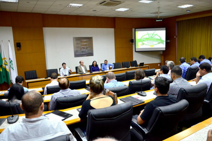Empresrios durante o 7 Encontro Sucronergtico Estadual